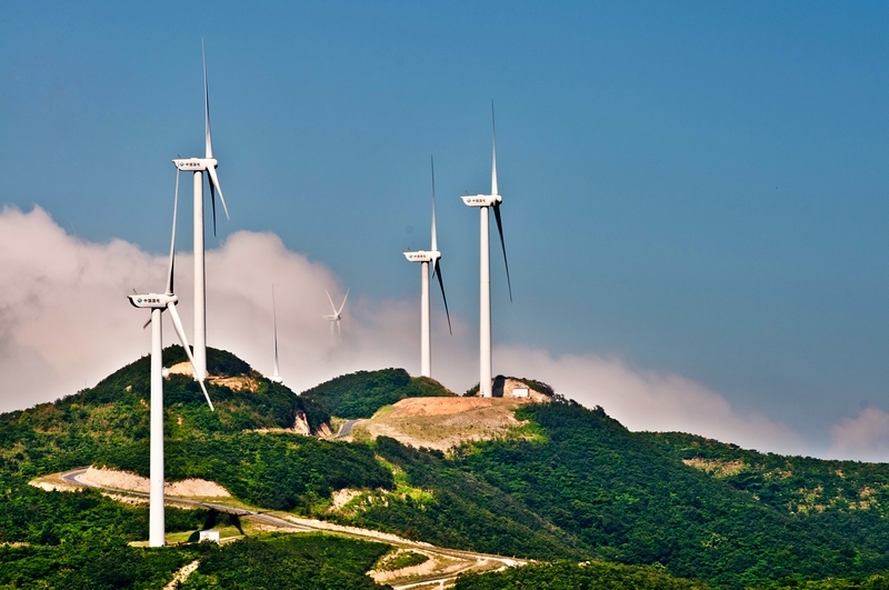 2023-6-13 廣西鹿寨黃冕風電場項目---35kV接地變小電阻接地成套裝置發(fā)貨